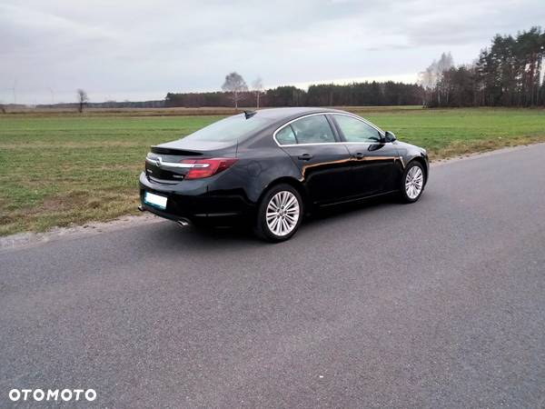 Opel Insignia 2.0 T Cosmo 4x4 EU6 - 9