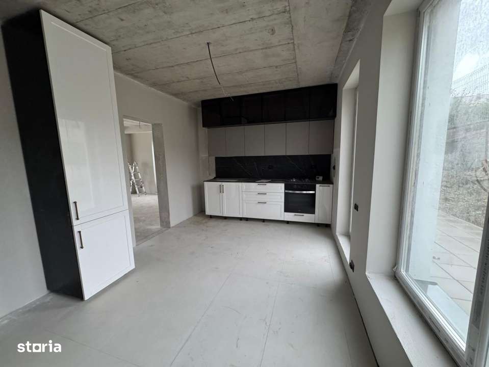 Oferta! Casa finisata, 180 mp., Campenesti, 209000 Eur - Imagine principală: 5/16