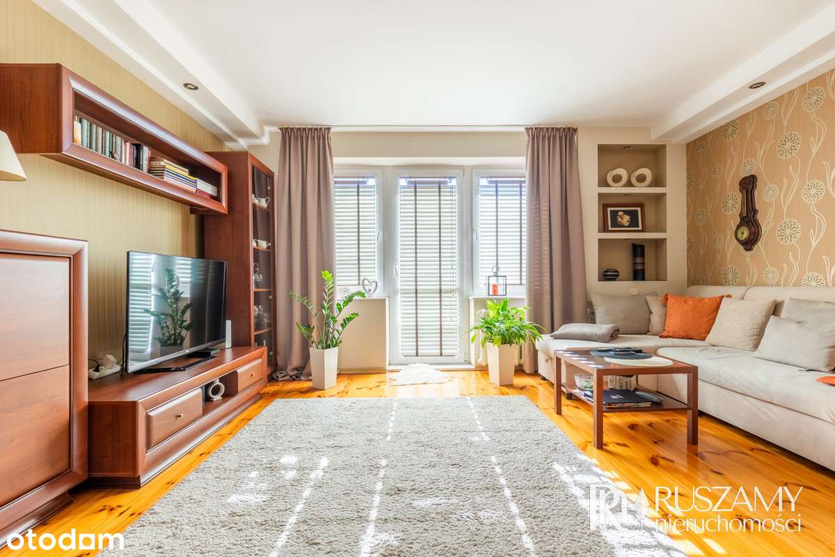 Przytulne, słoneczne 3-pokojowe mieszkanie 63 m²-0