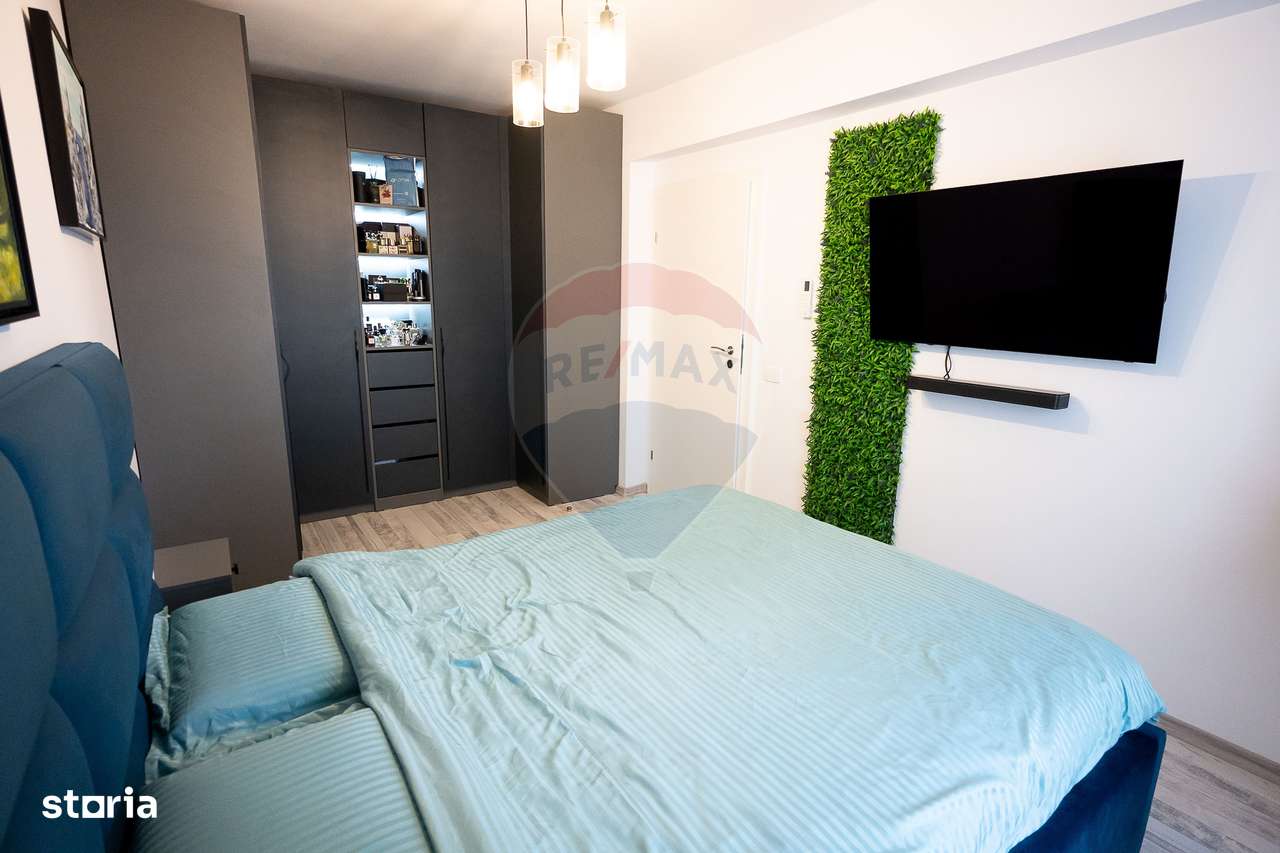 Apartament cu 3 camere de vânzare în zona Tomis Plus-4