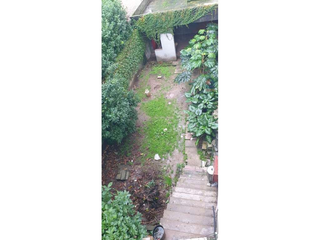 Imponente moradia com amplo terreno no coração de Sta. Marta de Pen...-55