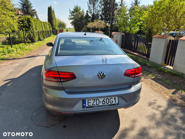 Volkswagen Passat 1.4 TSI BMT ACT Highline - 13