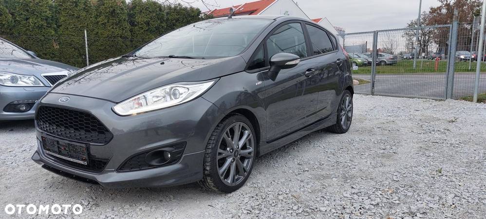 Ford Fiesta 1.0 EcoBoost Start-Stop ST-LINE - 2