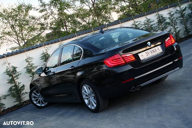 BMW Seria 5 520d Sport-Aut. - 3