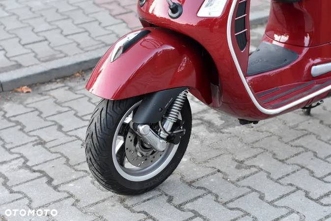 Piaggio Vespa - 4