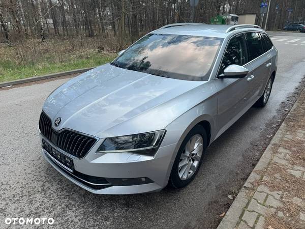 Skoda Superb 2.0 TDI DSG Style - 14