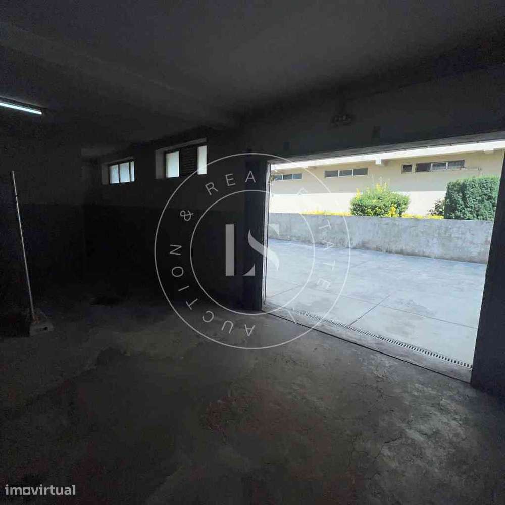 Apartamento T2 com Garagem e Arrumos | Urb. dos Altos | Cidade da Maia-30