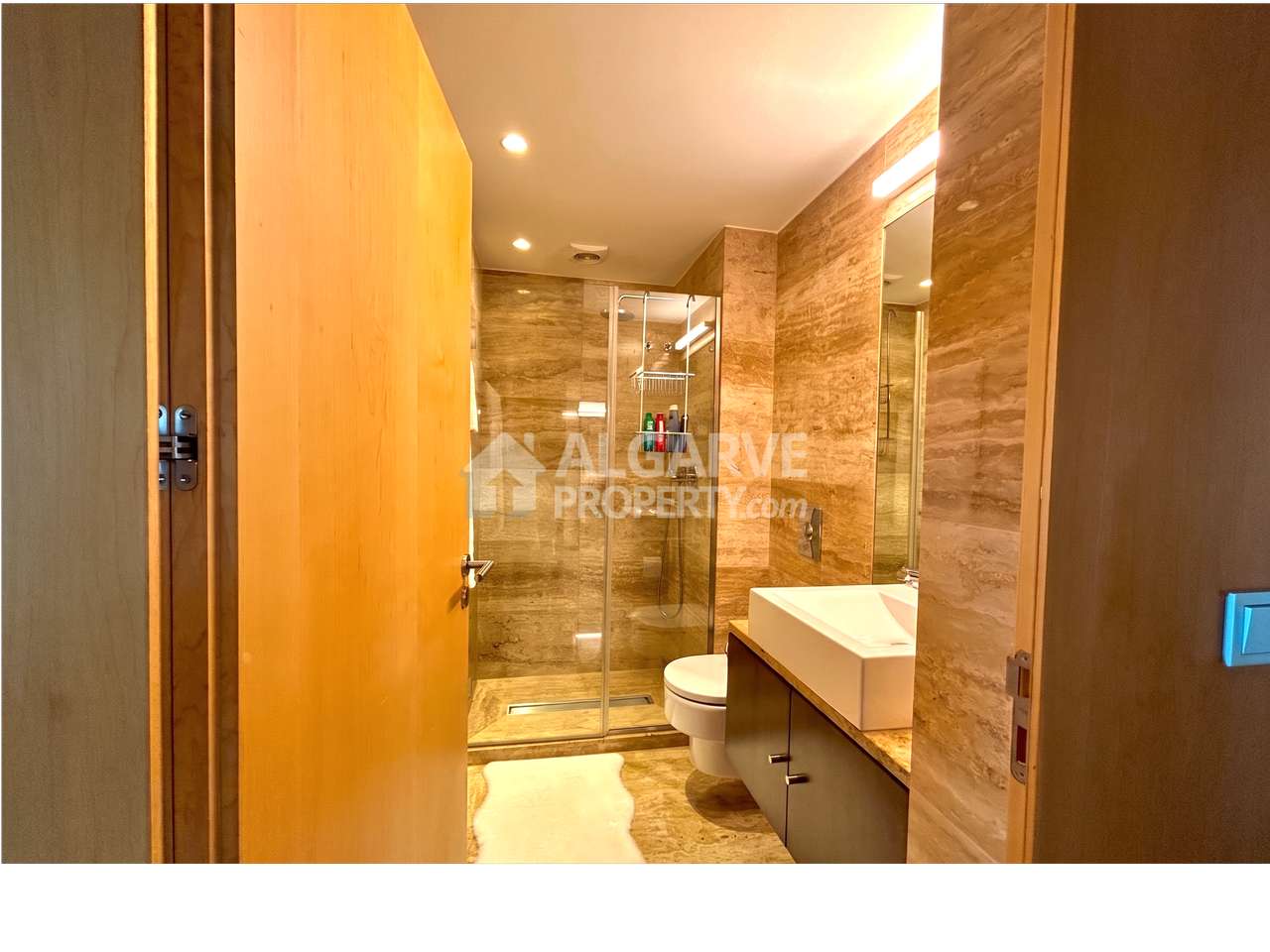 Moradia Contemporânea de 5 quartos no condominio l'Orangerie em Vilamo-12