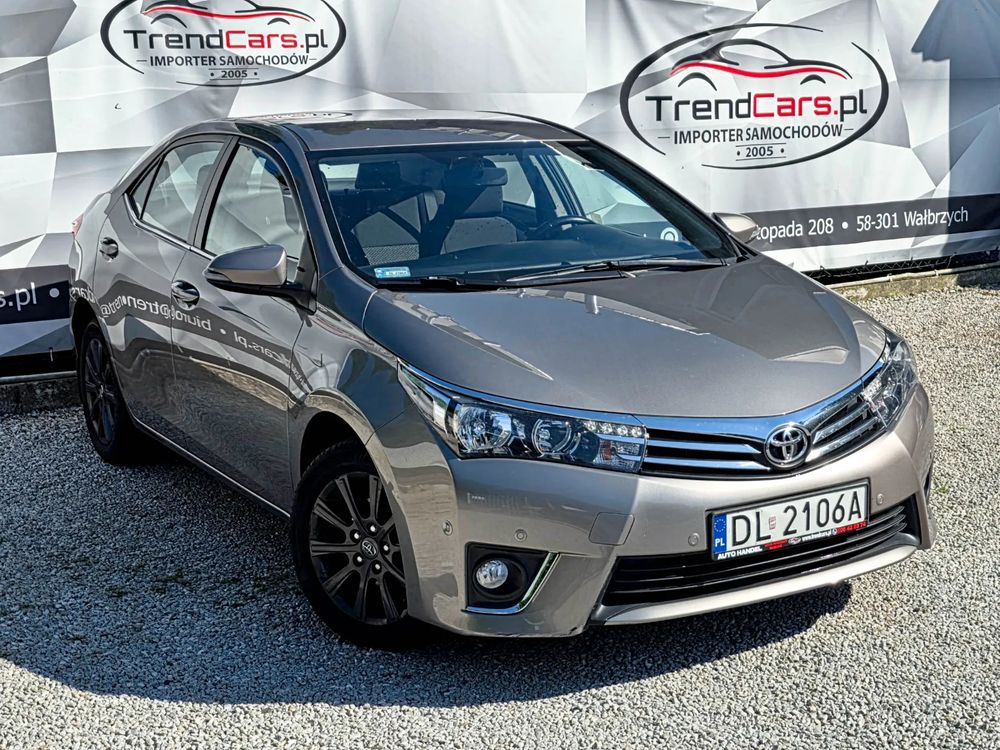 Toyota Corolla Seria E16 1.6 Premium 2016