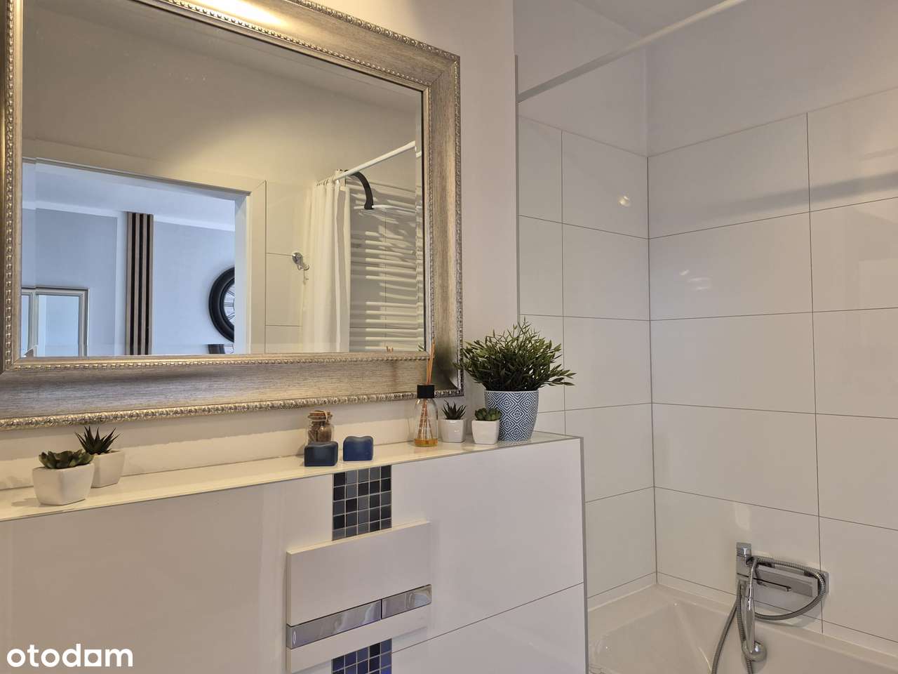 Kiełczów okolica Wrocławia ul. Makowa 2018 r + komórka + m. parkingowe-11