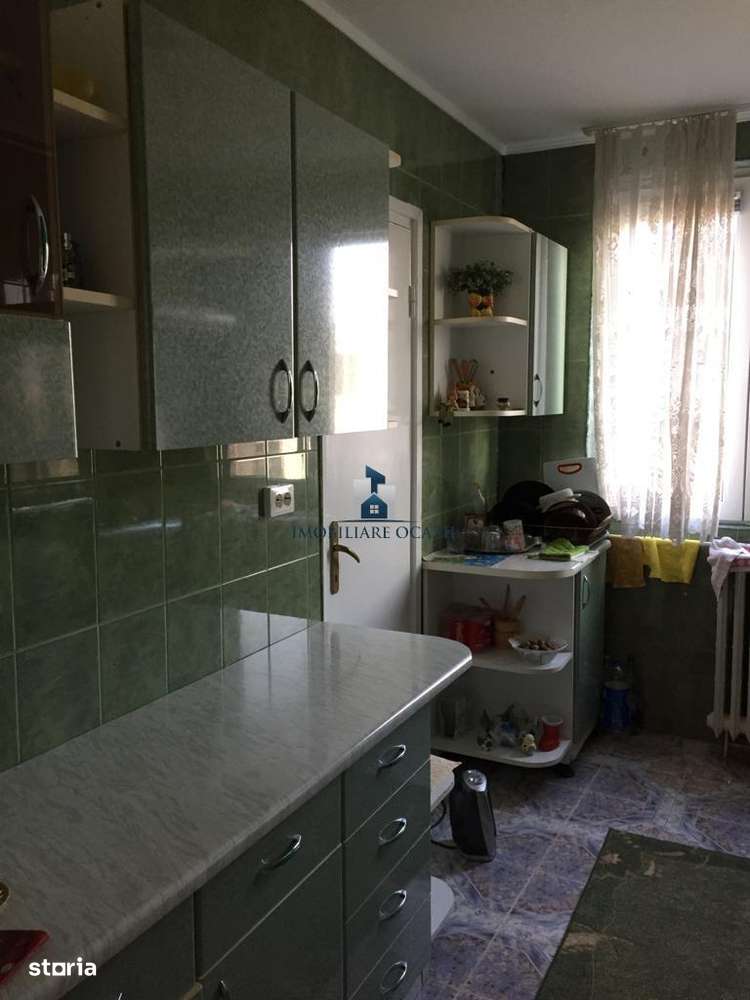 Vanzare Apartament 3 Camere Semidecomandat Berceni-Spinis-0