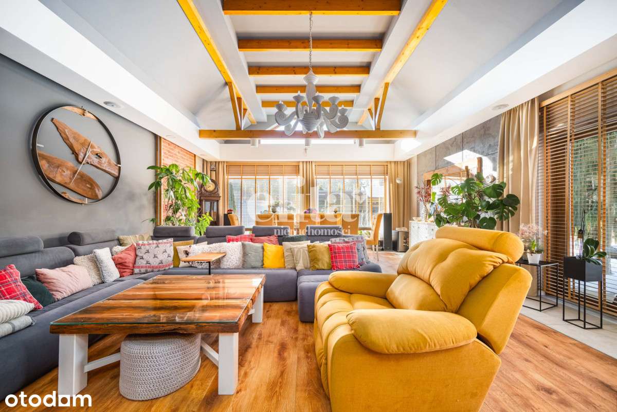 House, 203 m²