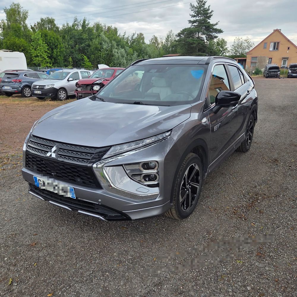 Mitsubishi Eclipse Cross 4WD Plus Select 2021