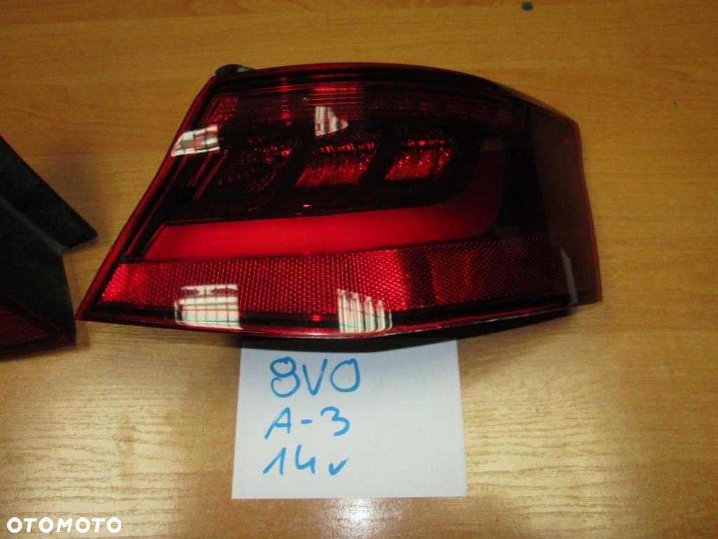 Lampa Audi A3 8V0 3d 14r 8V3945095A 8V3945096A - 3