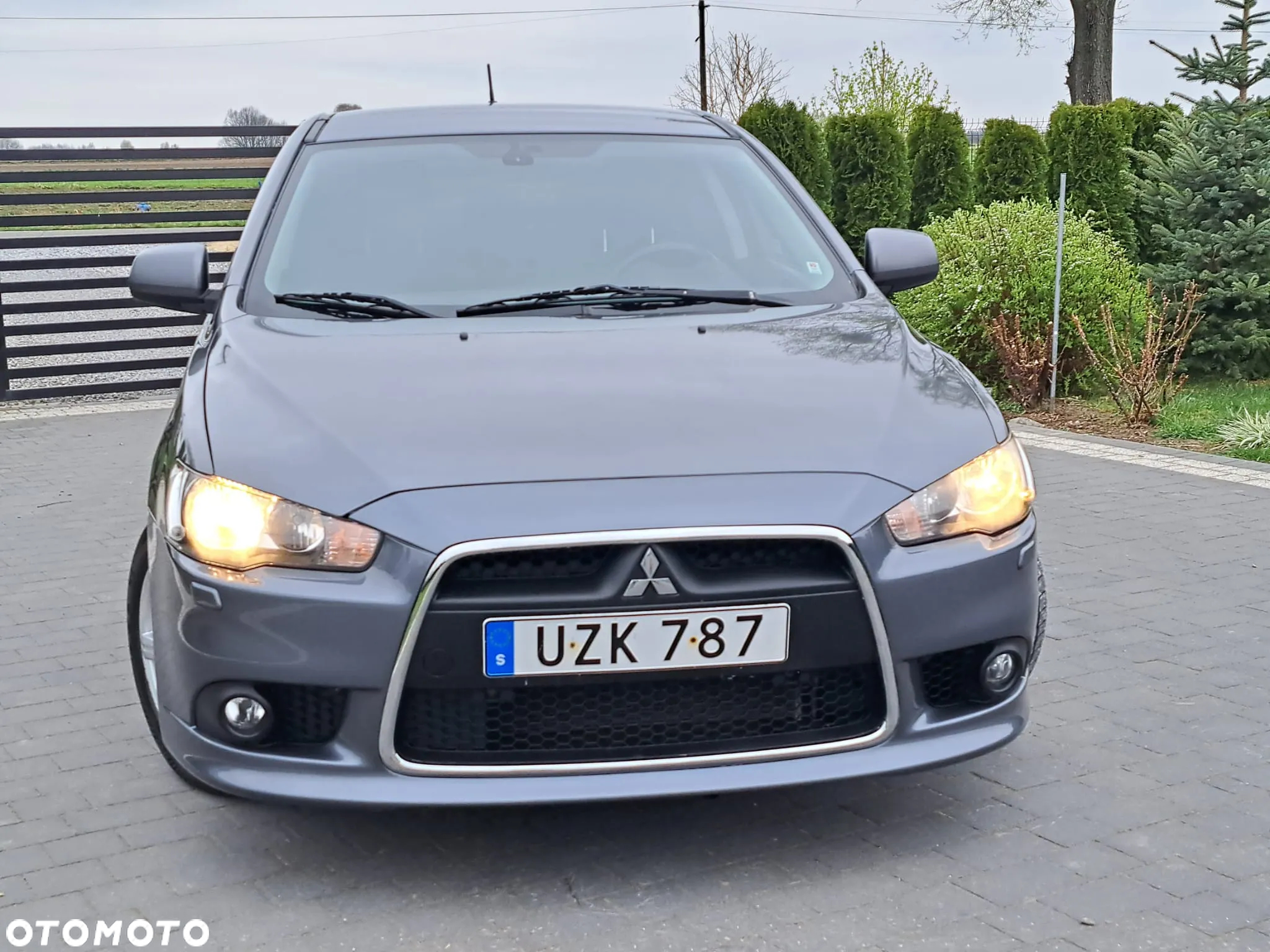 Mitsubishi Lancer 1.8 Intense - 18