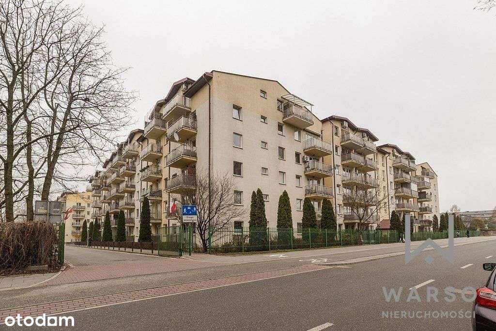 3 pokoje, loggia 16 mkw, garaż podziemny.-16