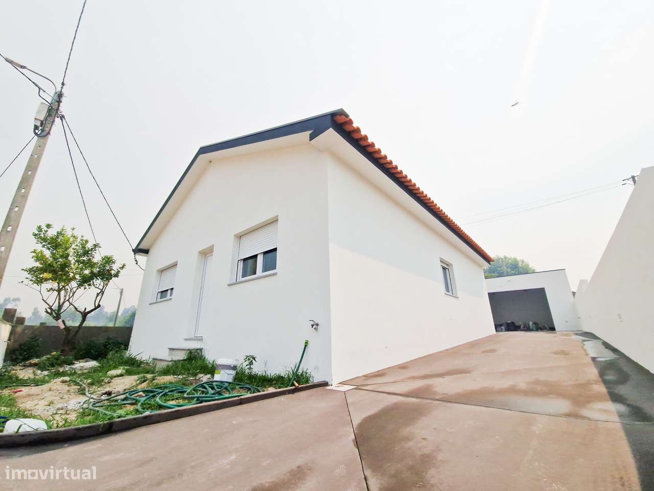 Moradia T4 Térrea de Design Moderno em São Romão, Vagos.-23