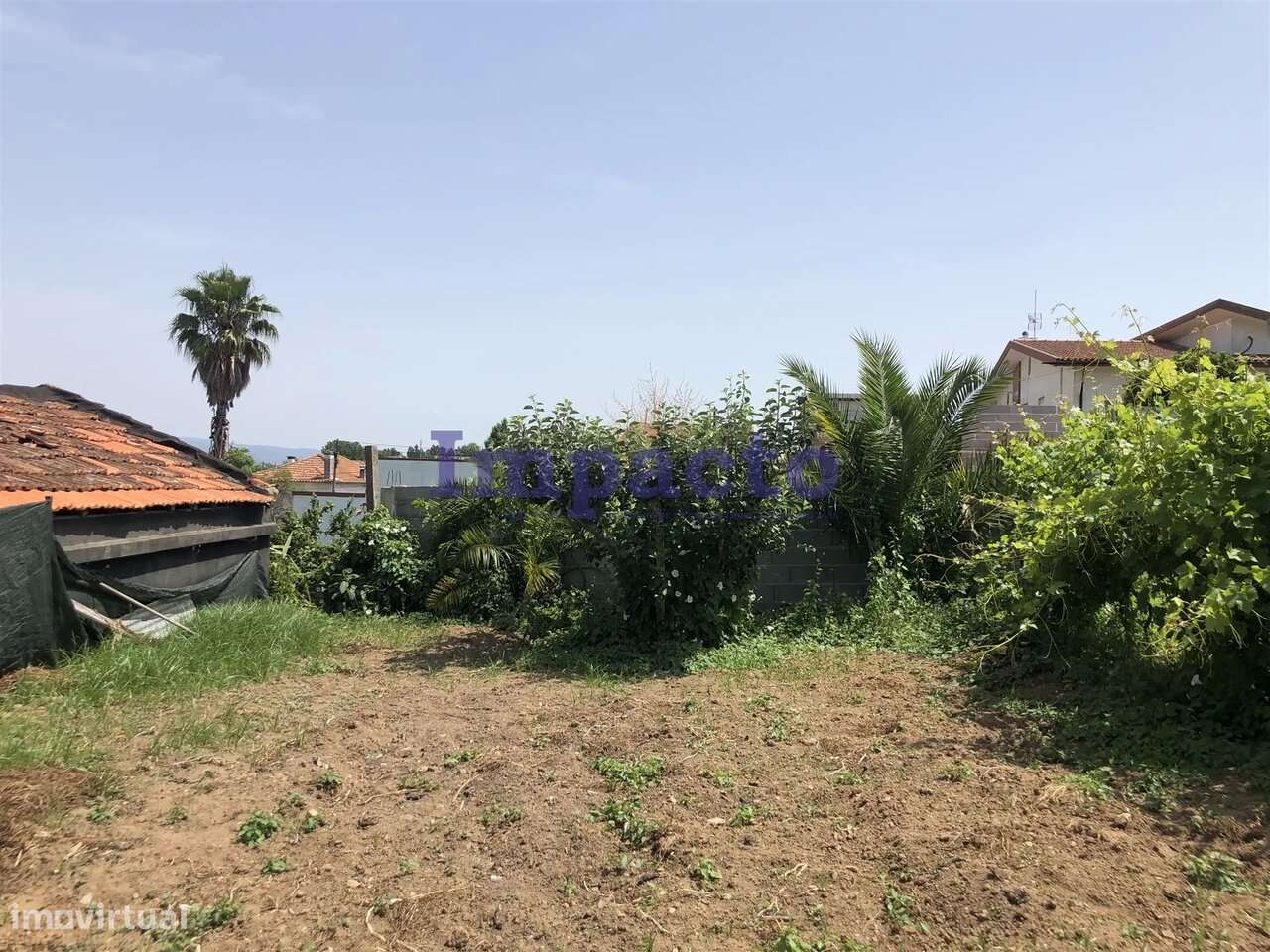 Moradia T1 para restaurar em Cucujães, Oliveira de Azeméis - Grande imagem: 3/7