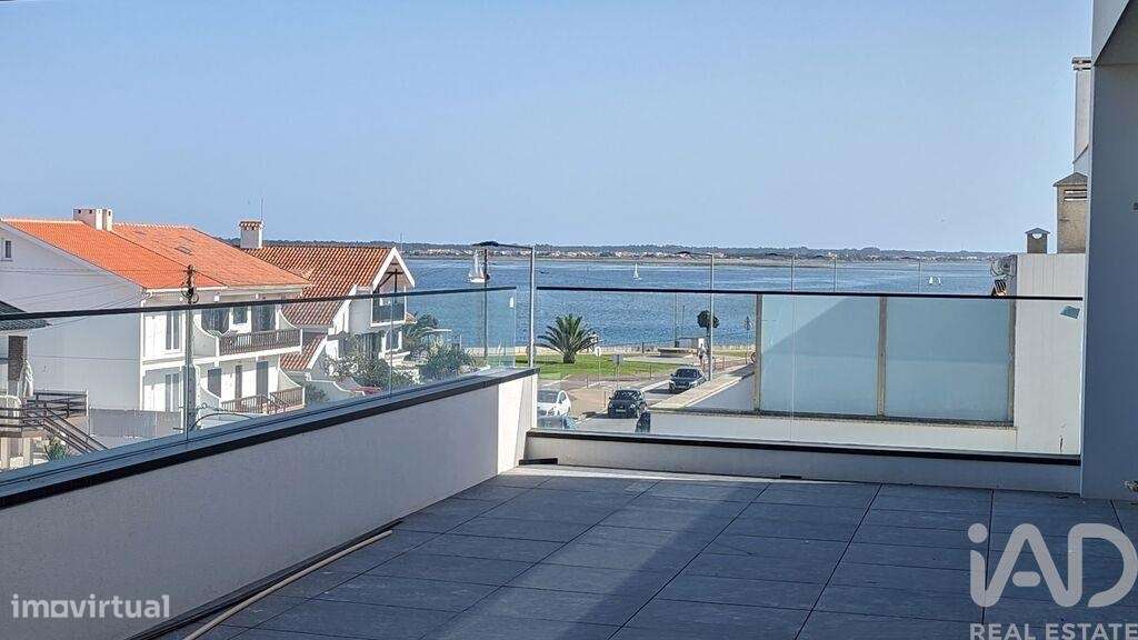 Apartamento T3 em Gafanha da Encarnação de 435,00 m2 - Grande imagem: 2/29