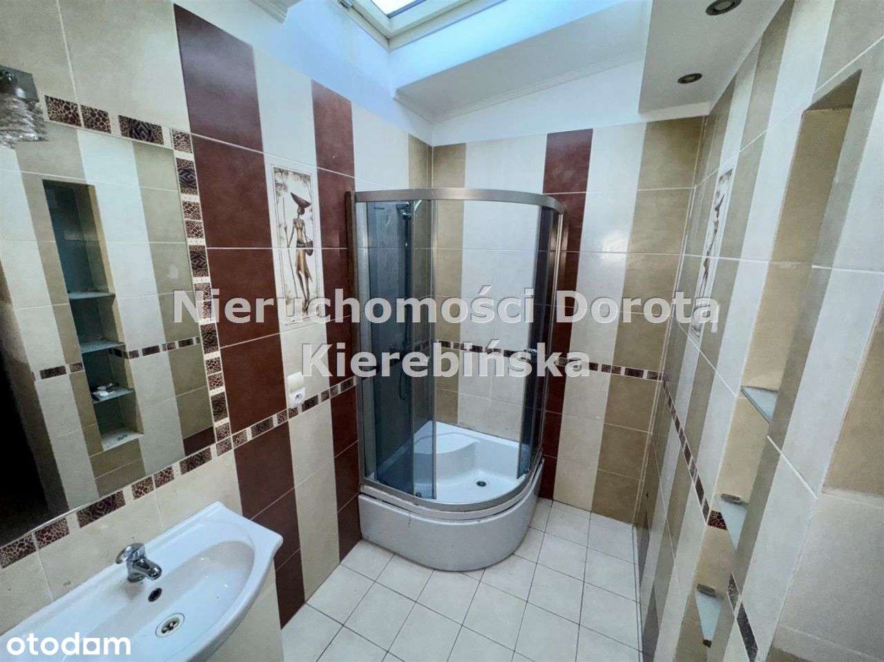 Dom jednorodzinny w spokojnej oklicy- Konewka.-12