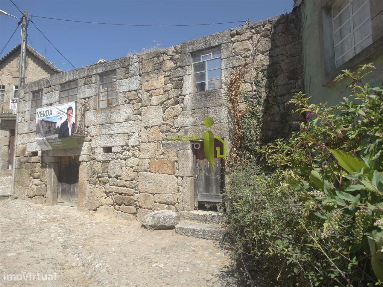 Moradia de Pedra, para reconstrução em Vila Cortês da Serra, Gouveia-17