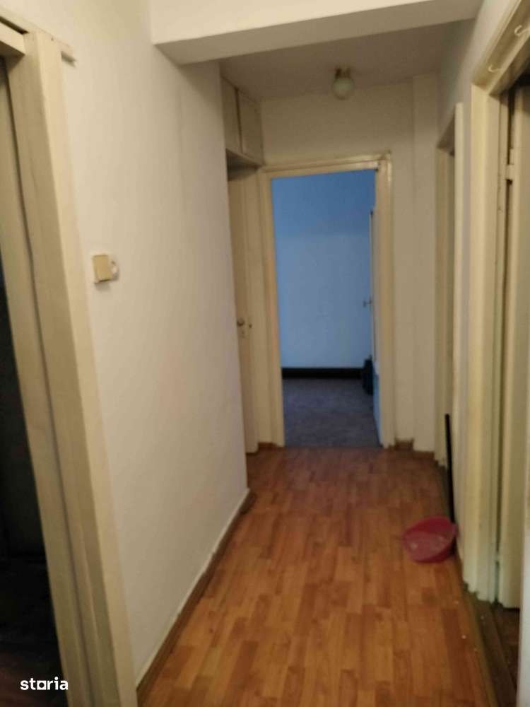 3 camere zona complex Mercur-3