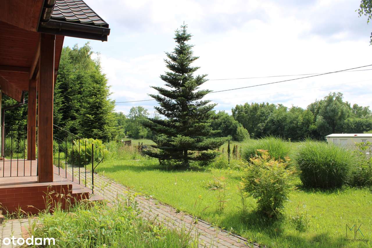 Wiatowice - parterowy dom wolnostojący, działka o powierzchni 1880m2.-4