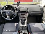 Subaru Legacy SW 2.0i MT - 5