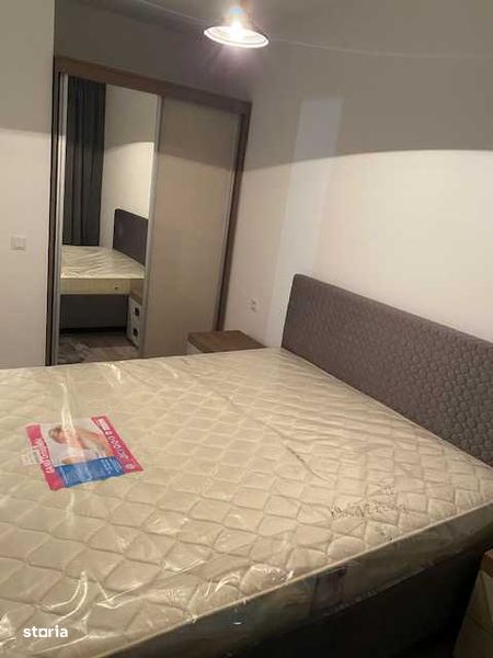 Inchiriez apartament 2 camere si loc de parcare - Class Park