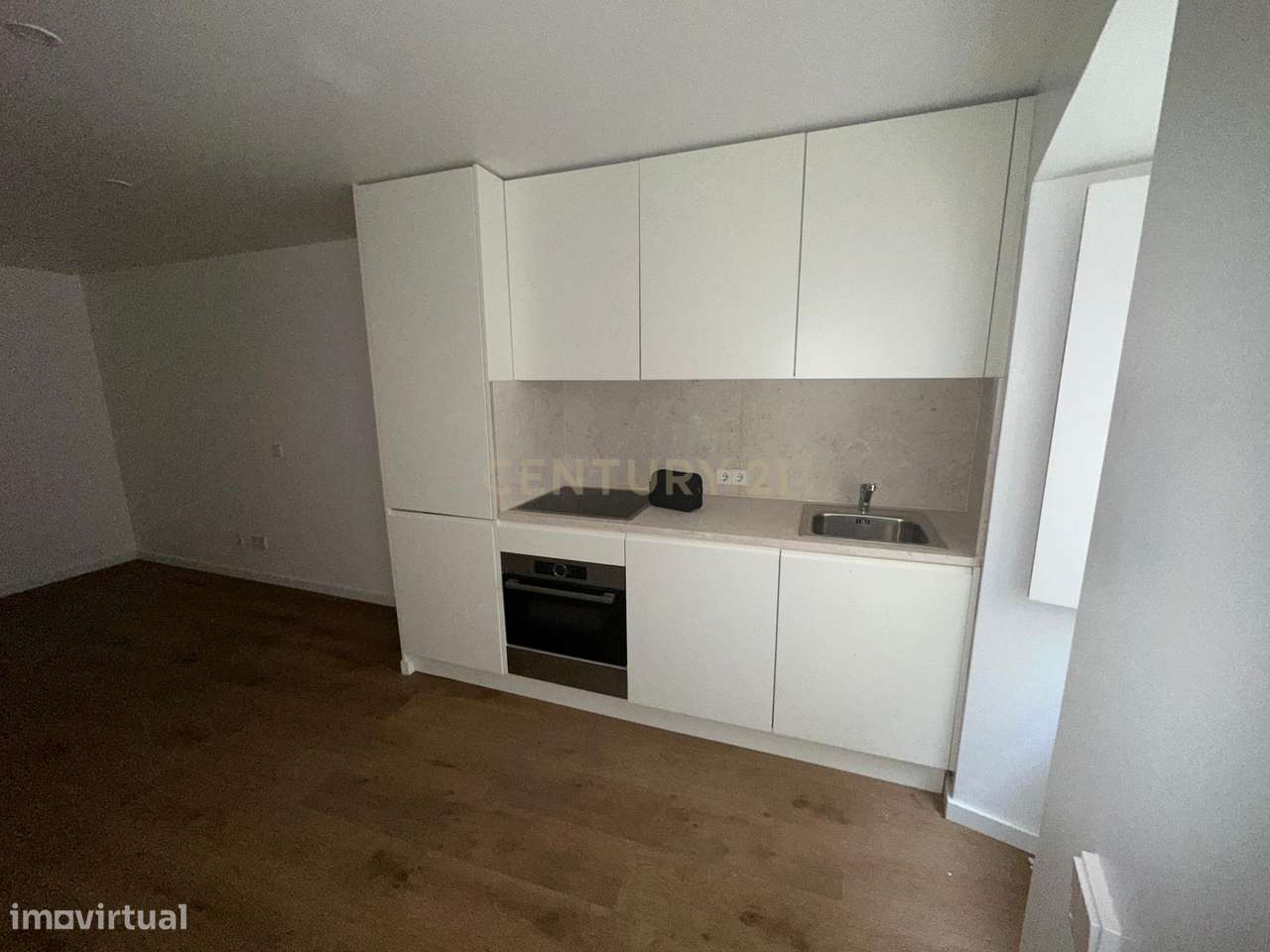 Arrenda T0 mobilado, novo a estrear em Mouraria no  centro de Lisboa c - Grande imagem: 4/13