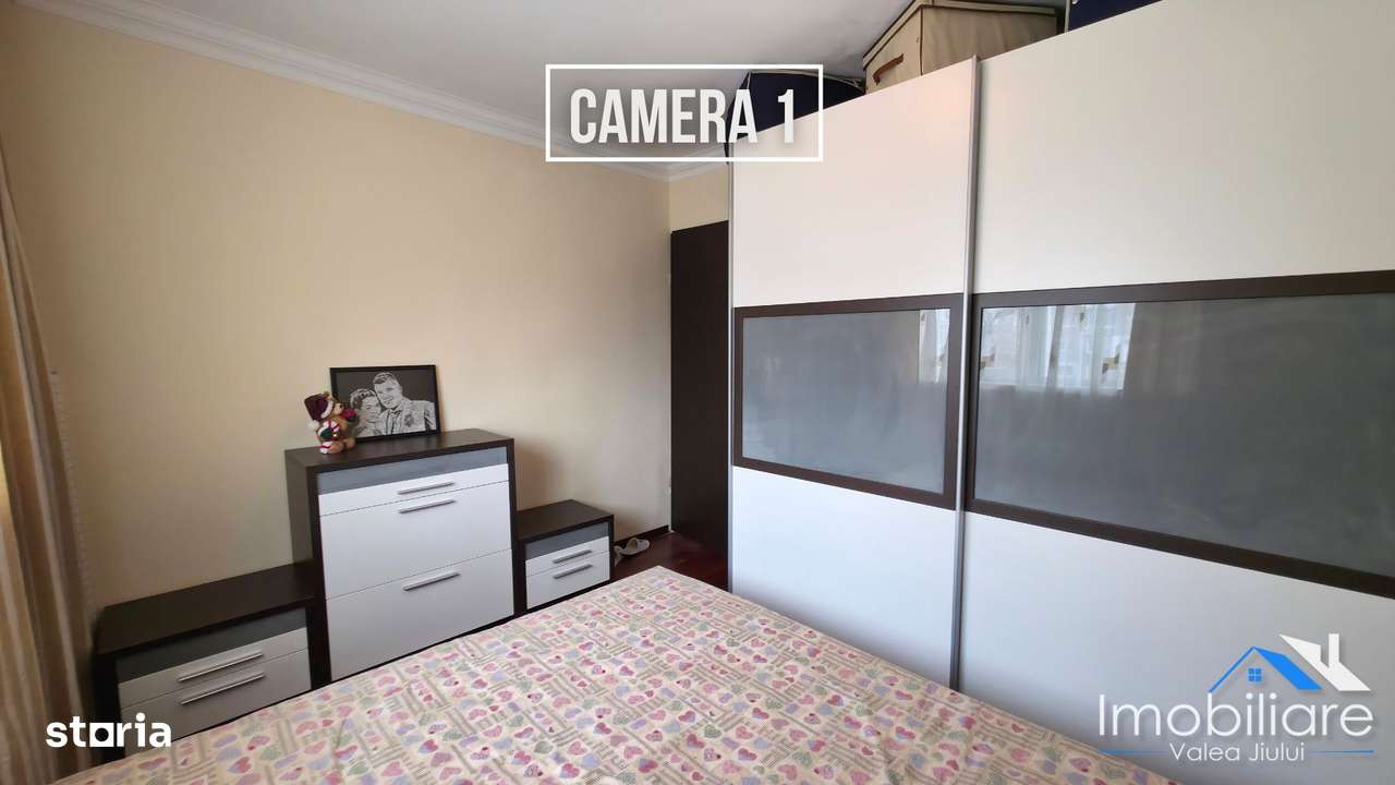 Apartament 2 camere decomandate – Vulcan, Str. Jiului - Imagine principală: 5/11