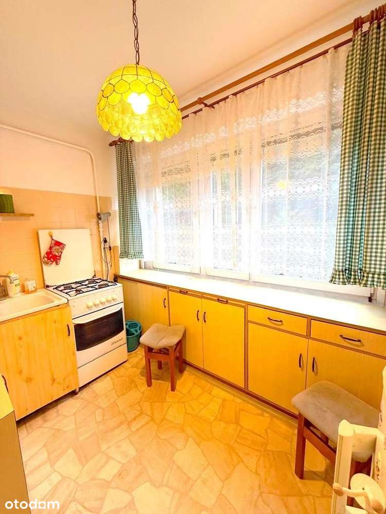 Mieszkanie 1 piętro/ 2 pokoje/kuchnia/balkon-8