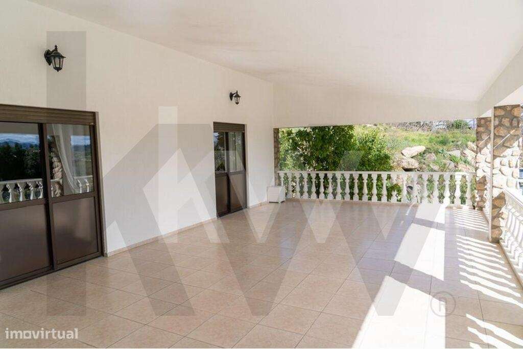 Fantástica Quinta com casa encantadora em Belmonte-43