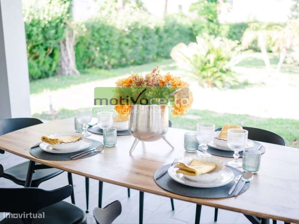 Moradia Térrea T4 com Piscina na Herdade da Aroeira. Elegância e Co...-18