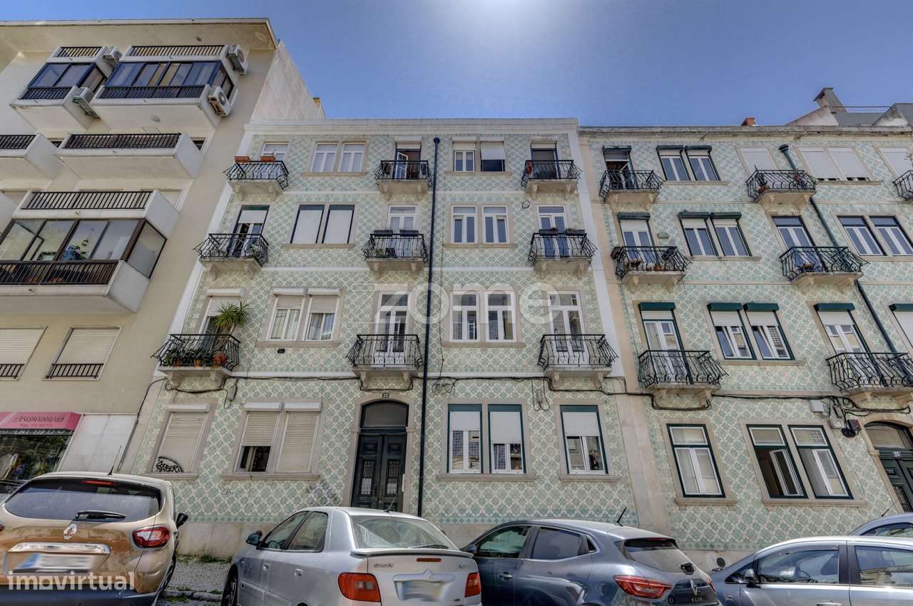 Apartamento de charme no coração de Lisboa.-17