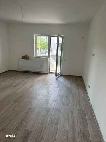 Apartament 3 camere lux metrou Berceni