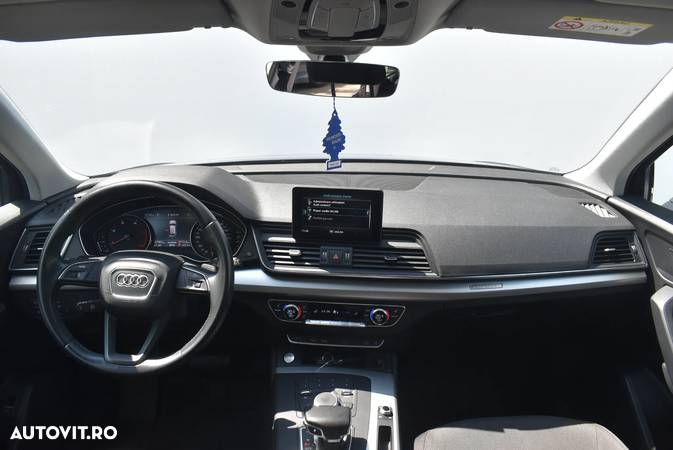 Audi Q5 2.0 40 TDI quattro S tronic Sport - 12
