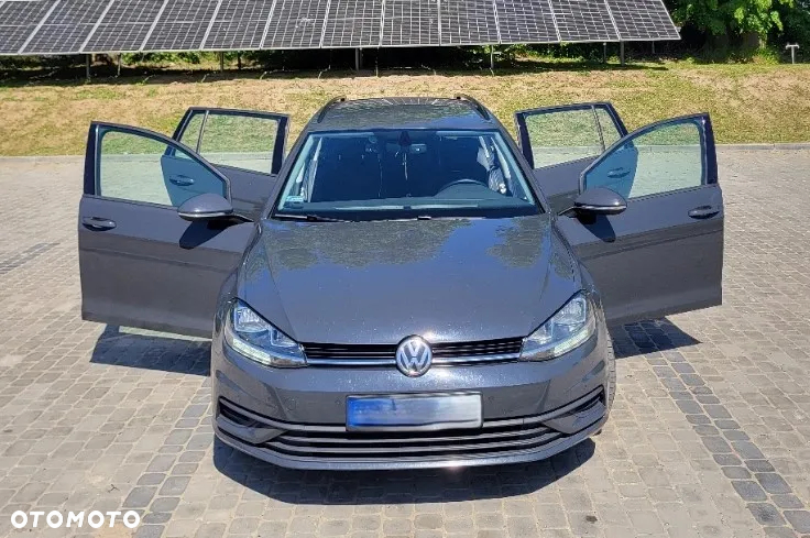 Volkswagen Golf - 3