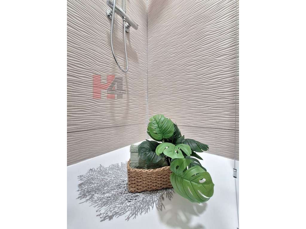 Apartamento T3 totalmente remodelado em Benfica-19