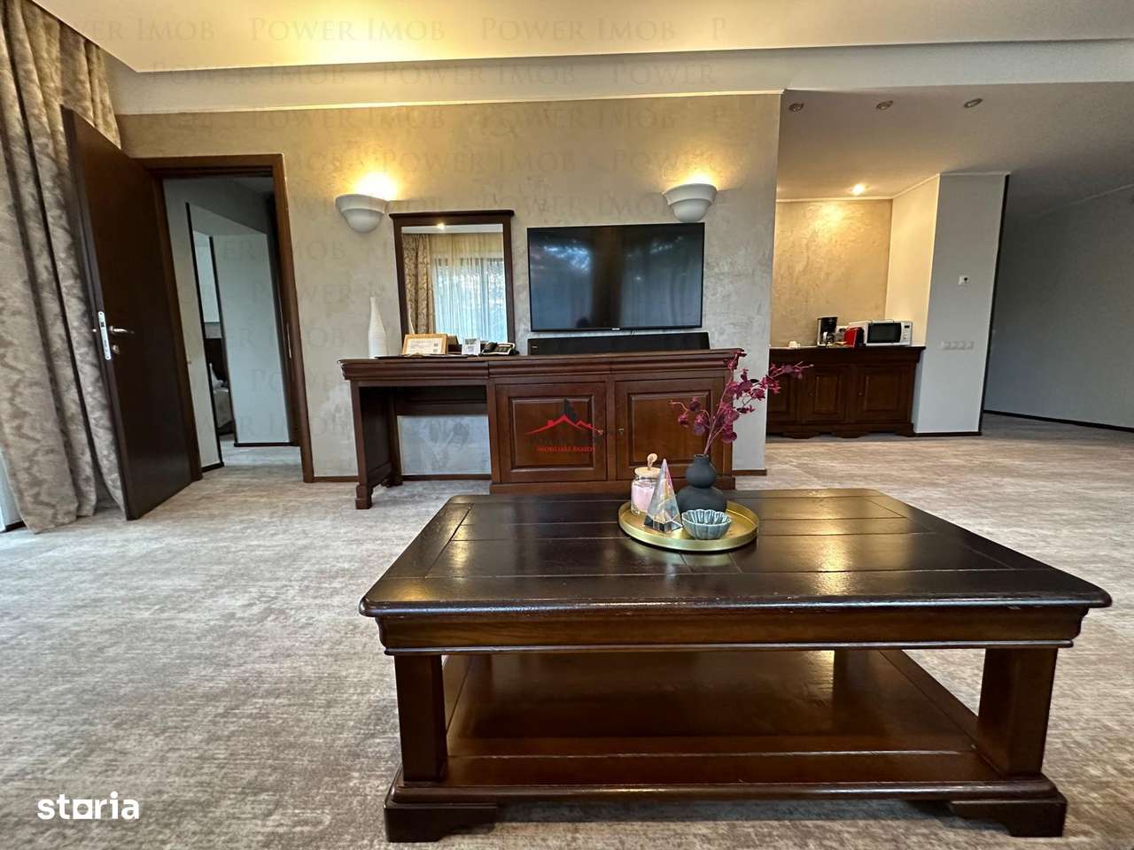 HOTEL ALPIN - Vanzare apartament cu 3 camere in Poiana Brasov - Imagine principală: 2/10