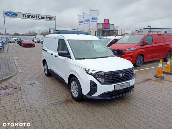 Ford Transit Courier - 4