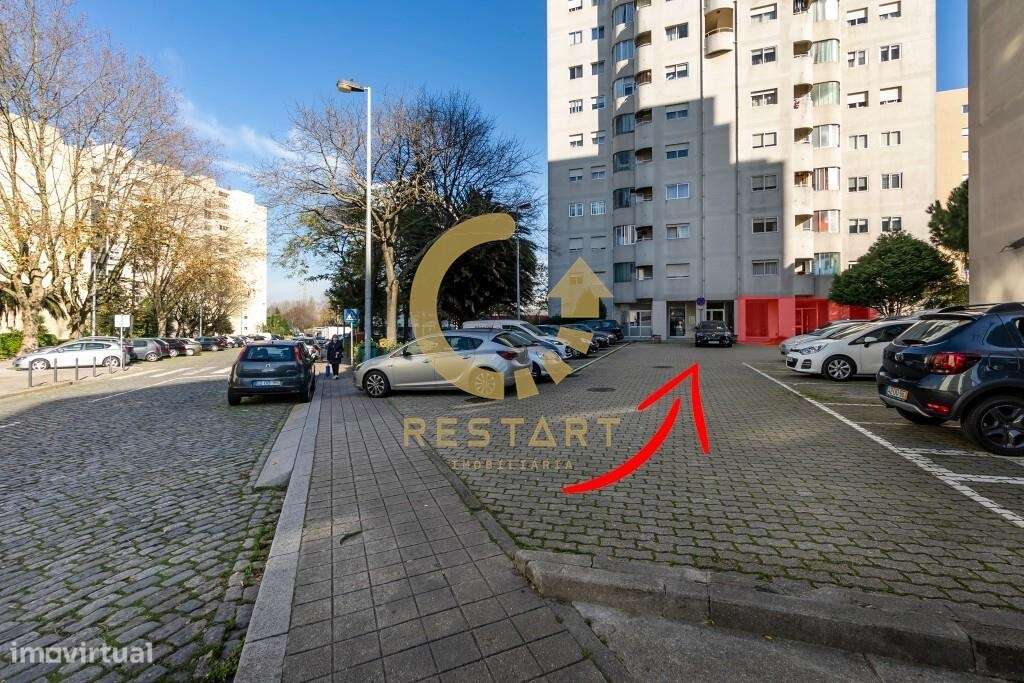 Loja em Santa Luzia - Porto - Grande imagem: 3/25