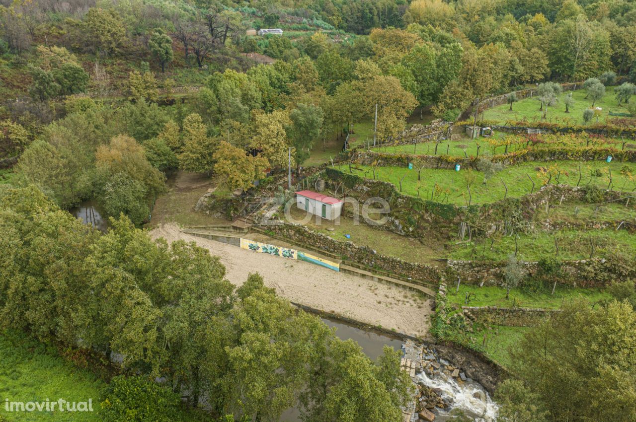 Terreno frente Rio Ovil - Praia fluvial - Ancede - Baião