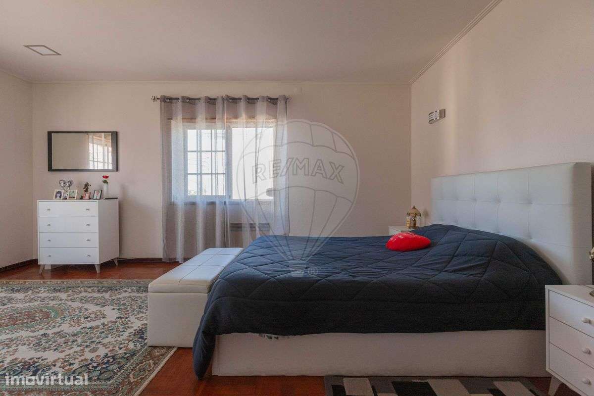 Moradia T2 para venda-19