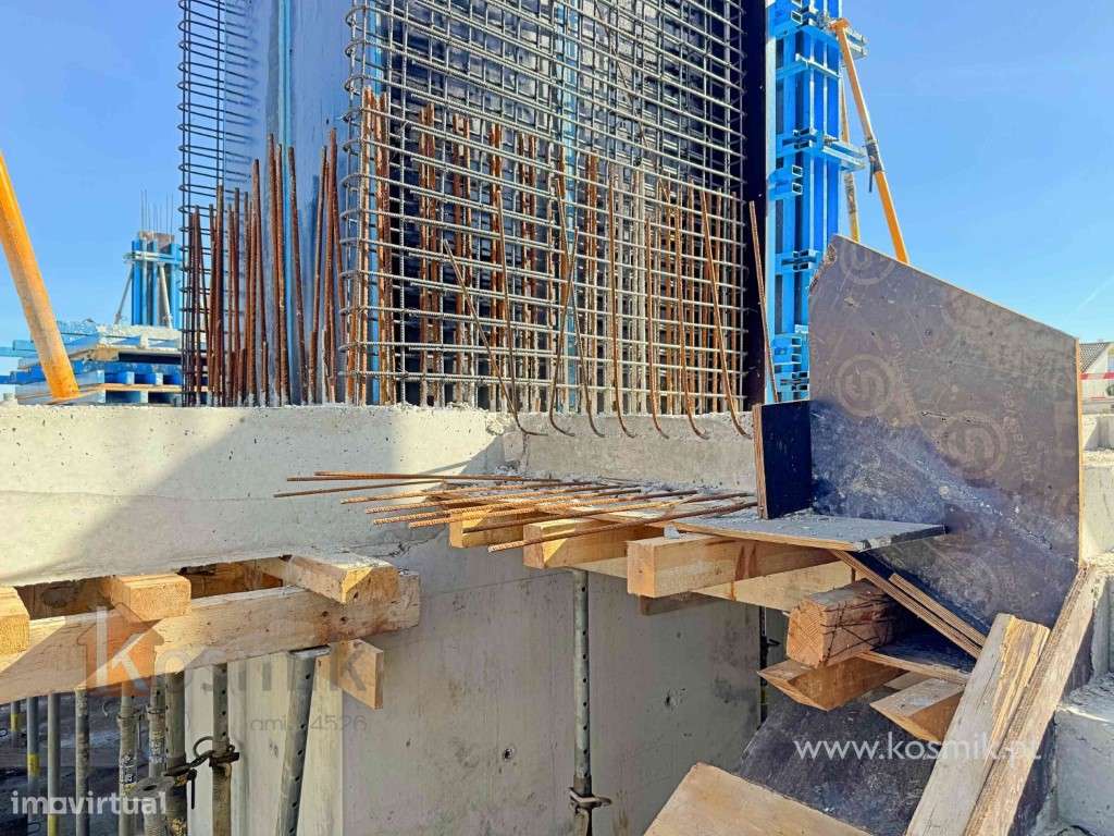 POETAS' GARDEN - PARADELA - LOURES - LISBOA - NOVOS EM CONSTRUÇÃO |...-44