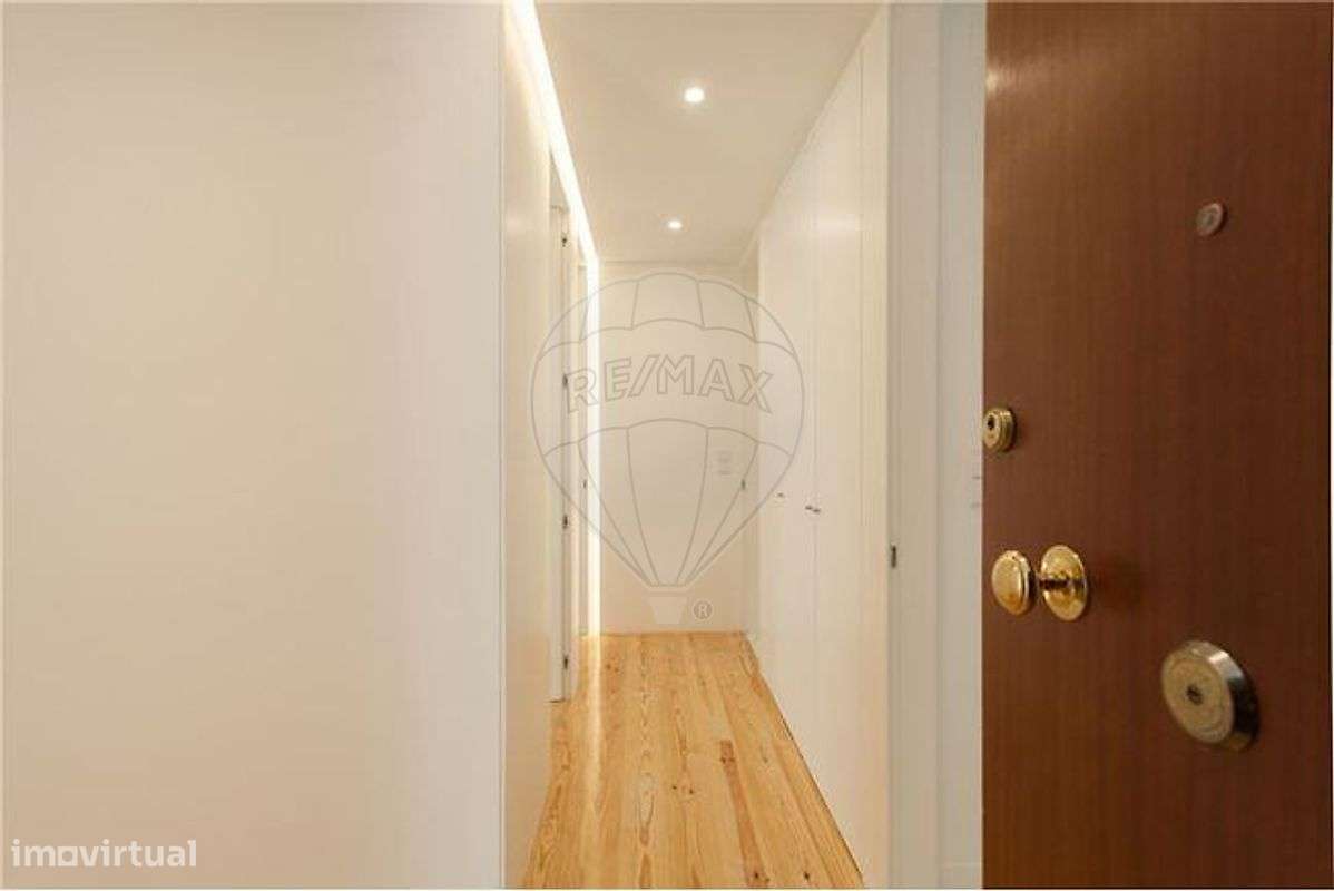 Apartamento T2 para arrendamento - Grande imagem: 4/18