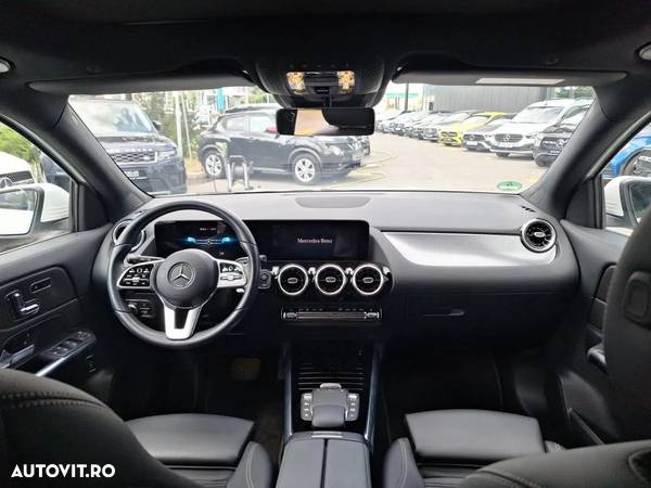 Mercedes-Benz GLA 200 d 4Matic 8G-DCT - 12