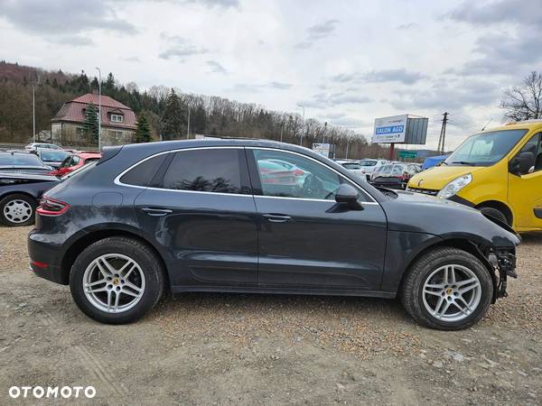 Porsche Macan Standard - 13