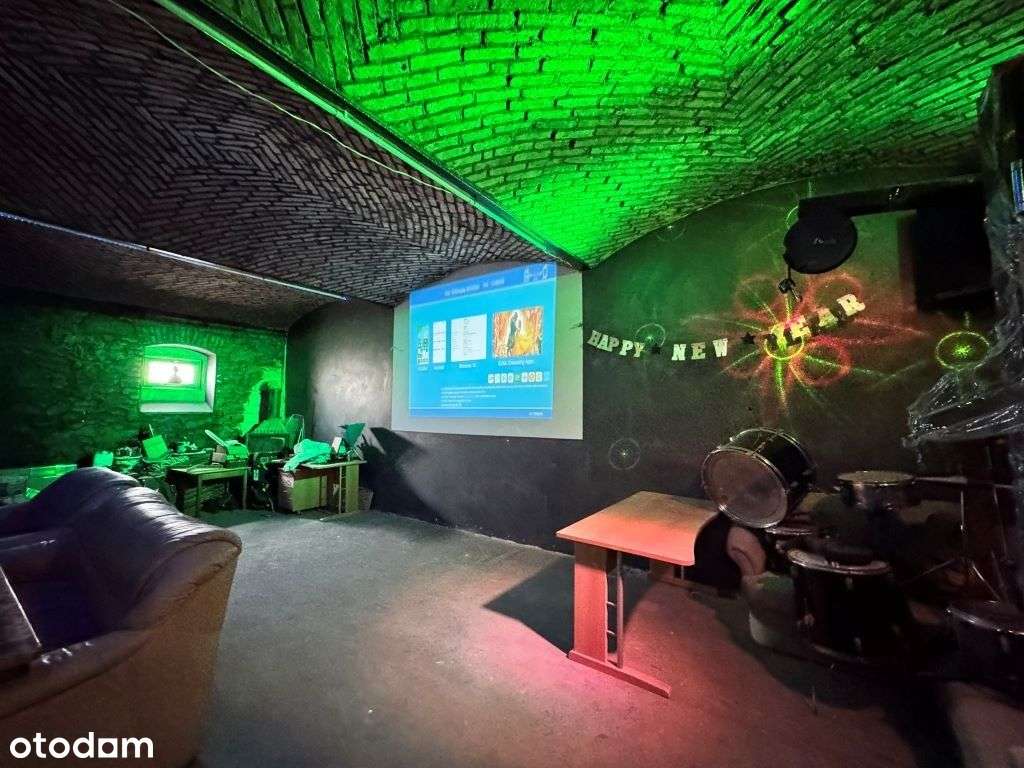 Dom w Jędrzychowicach z ogromnym potencjałem-17