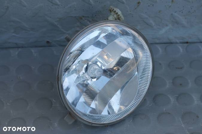 HALOGEN ZDERZAKA PRAWY PRZÓD TOYOTA RAV4 IV 12-15 - 2